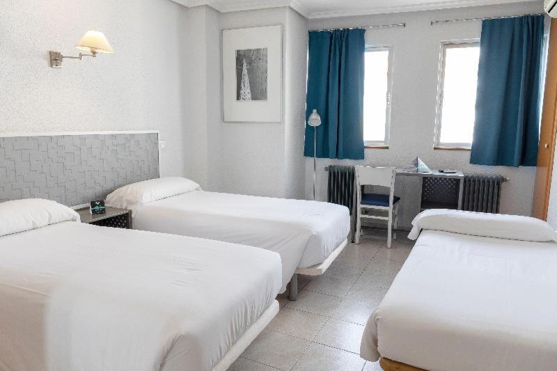 Hotel Alda Centro Palencia Oda fotoğraf